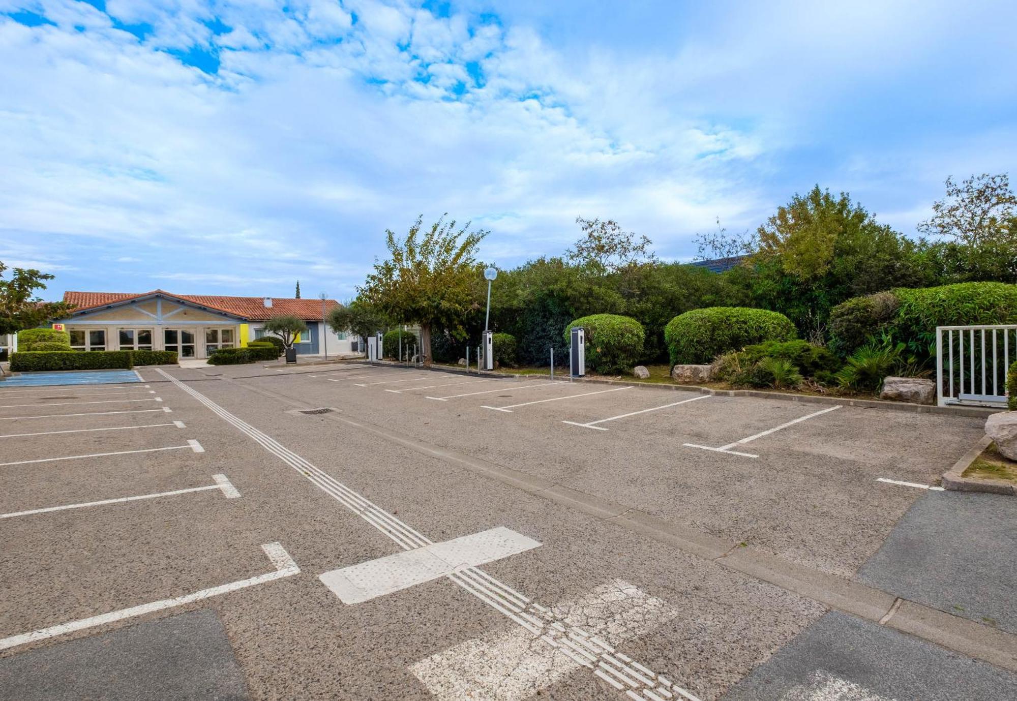 B&B Hotel Frejus Puget-Sur-Argens Eksteriør bilde