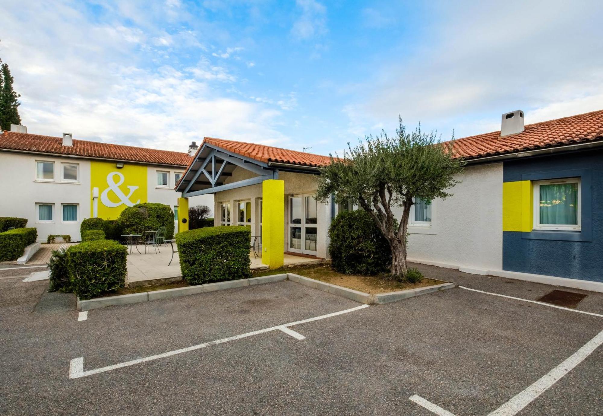 B&B Hotel Frejus Puget-Sur-Argens Eksteriør bilde