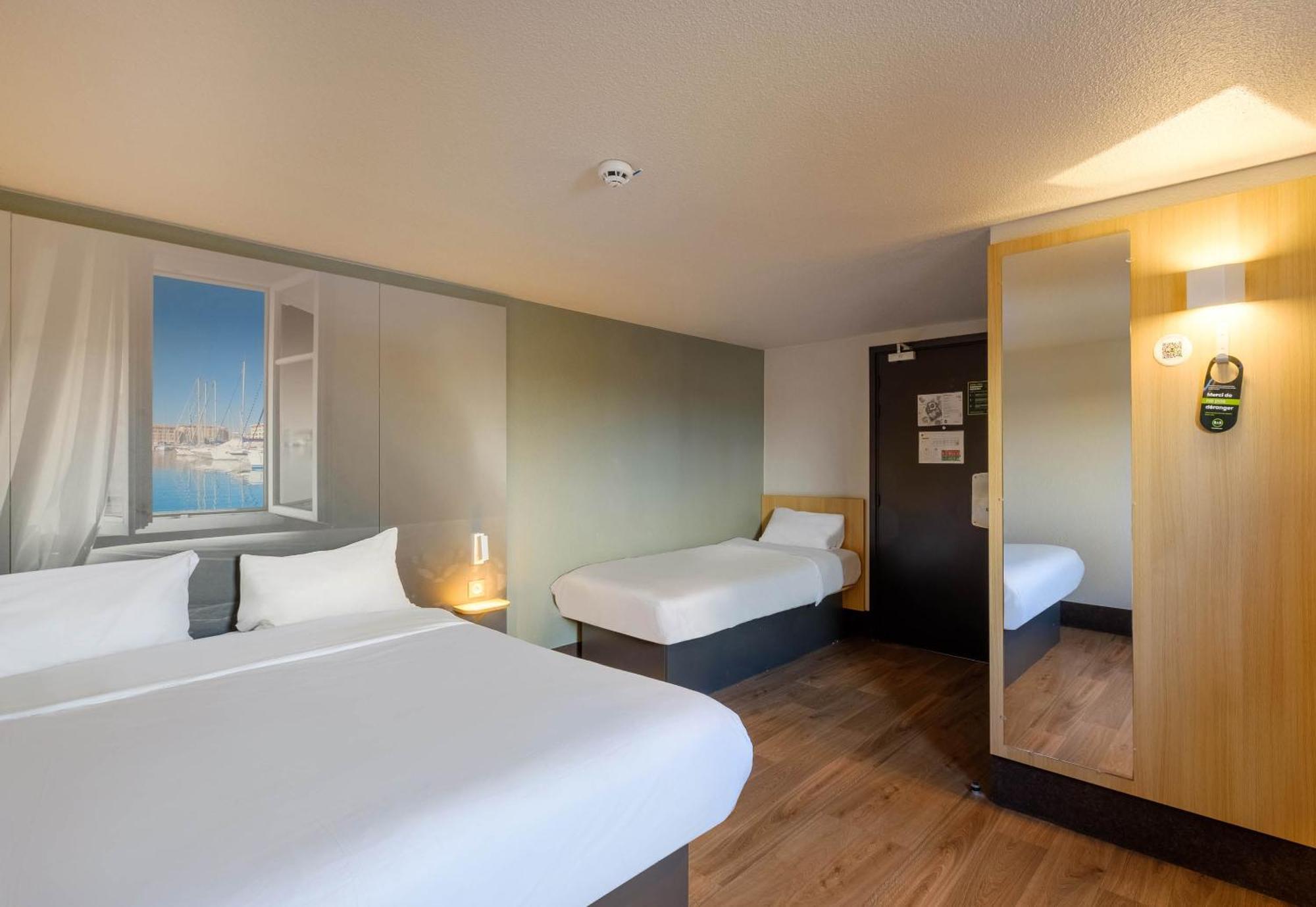 B&B Hotel Frejus Puget-Sur-Argens Eksteriør bilde