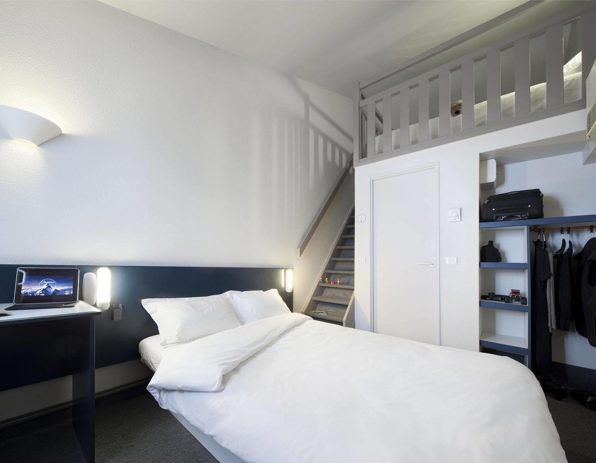 B&B Hotel Frejus Puget-Sur-Argens Eksteriør bilde