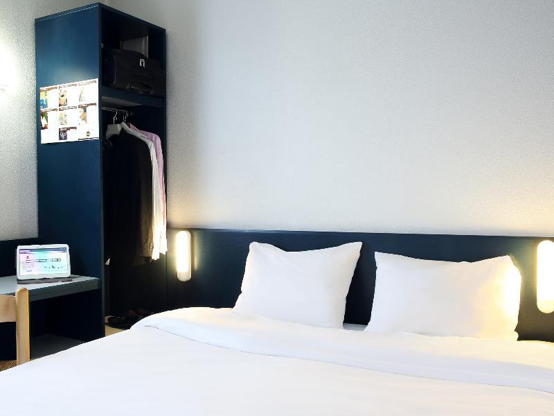 B&B Hotel Frejus Puget-Sur-Argens Eksteriør bilde